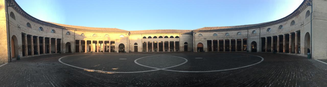 Bed and Breakfast Al Foro Annonario Senigallia Exterior foto